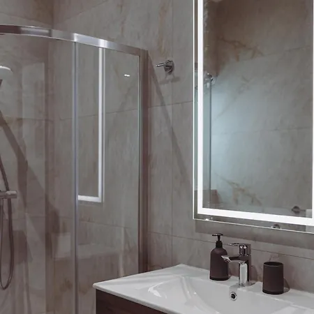 Διαμέρισμα Luxury Penthouse With Private Pool & Skyline Views *