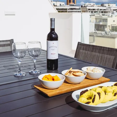 Luxury Penthouse With Private Pool & Skyline Views Is-Swieqi