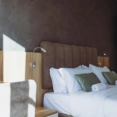 Luxury Penthouse With Private Pool & Skyline Views Appartement Is-Swieqi